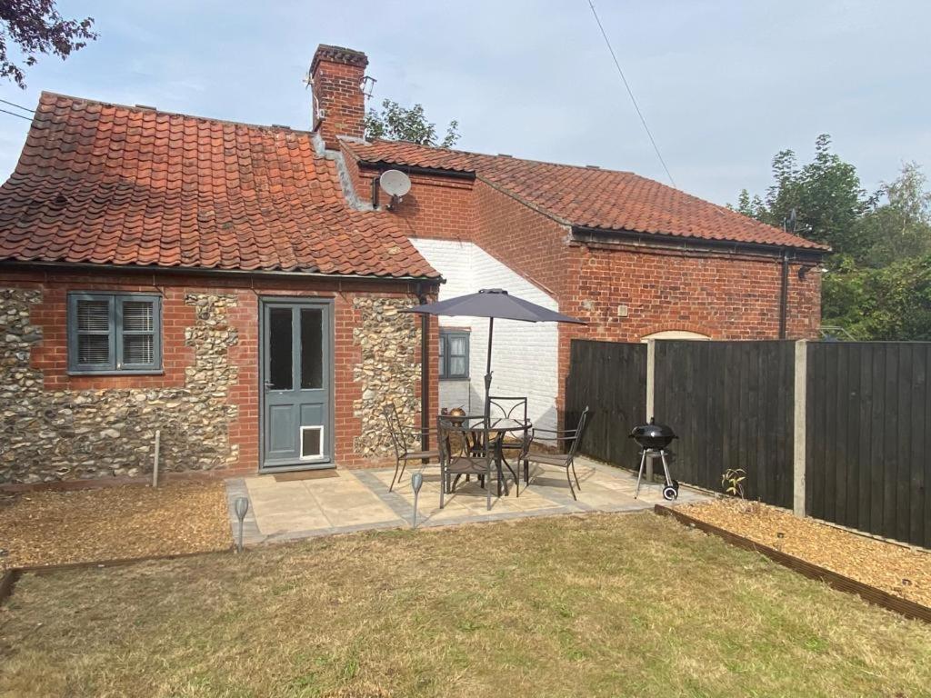 Charming Cottage Lyng  Exterior photo