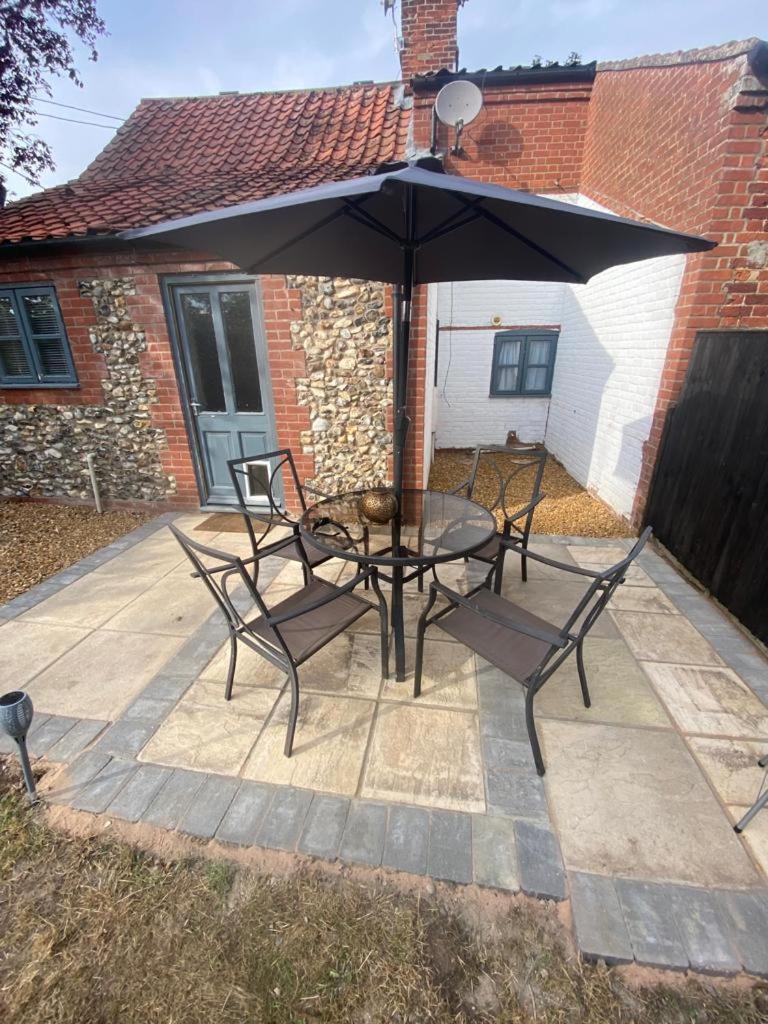 Charming Cottage Lyng  Exterior photo